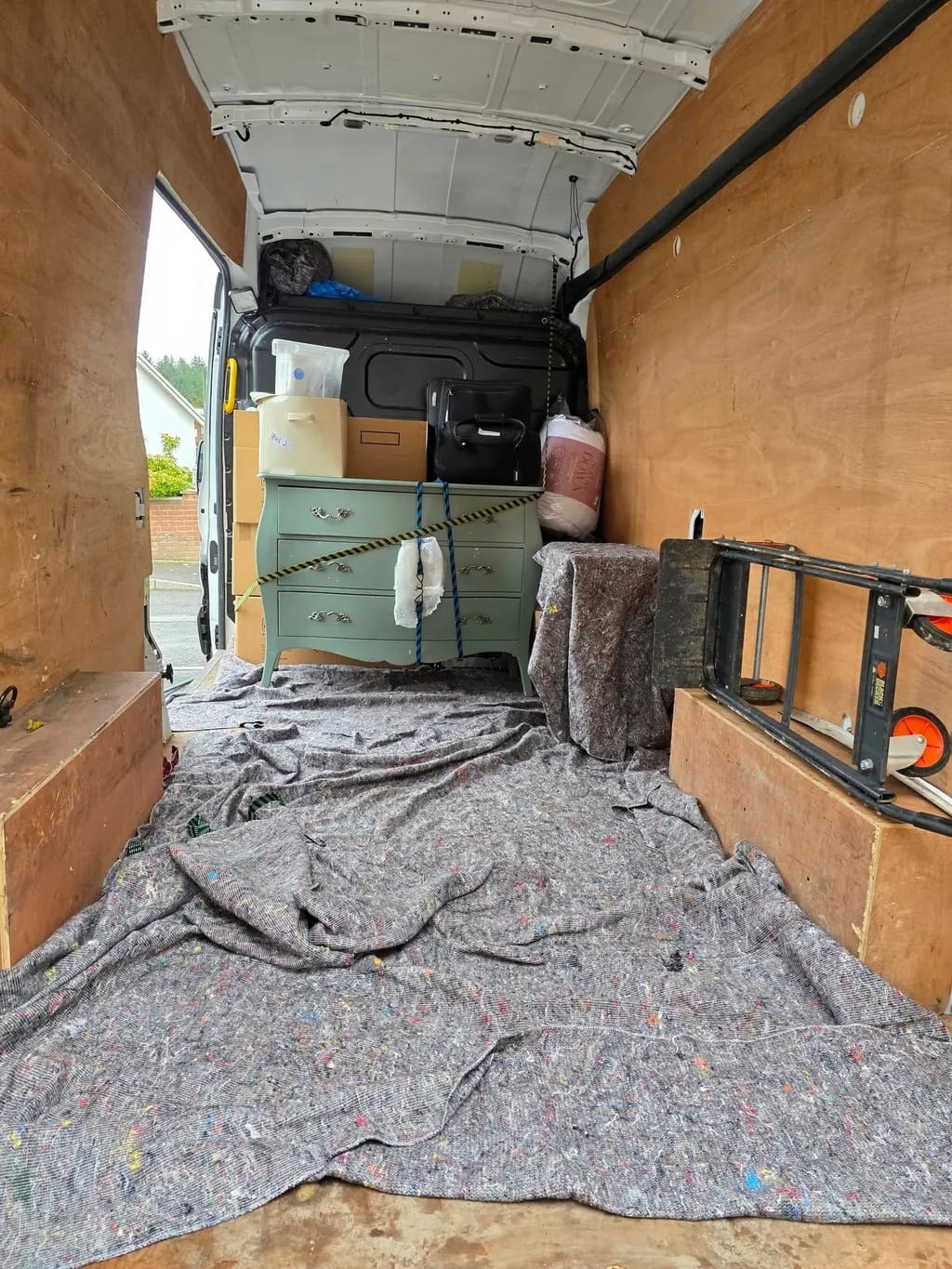 Furniture Delivery & Assembly - 